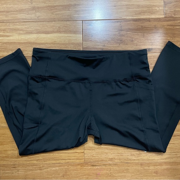 AVIA Black Capri Leggings - Picture 3 of 9